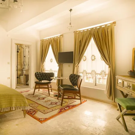 B&y Burgaz سلجوك